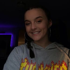 Meet your Posher, Karleigh